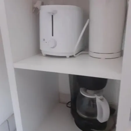 Daire Costieres Climatise Parking Gratuit Lave Linge Loggia *