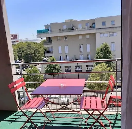 Costieres Climatise Parking Gratuit Lave Linge Loggia *